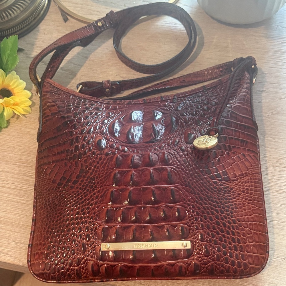 Brahmin Croc-Embossed Crossbody in Pecan Melbourne Gold Deep